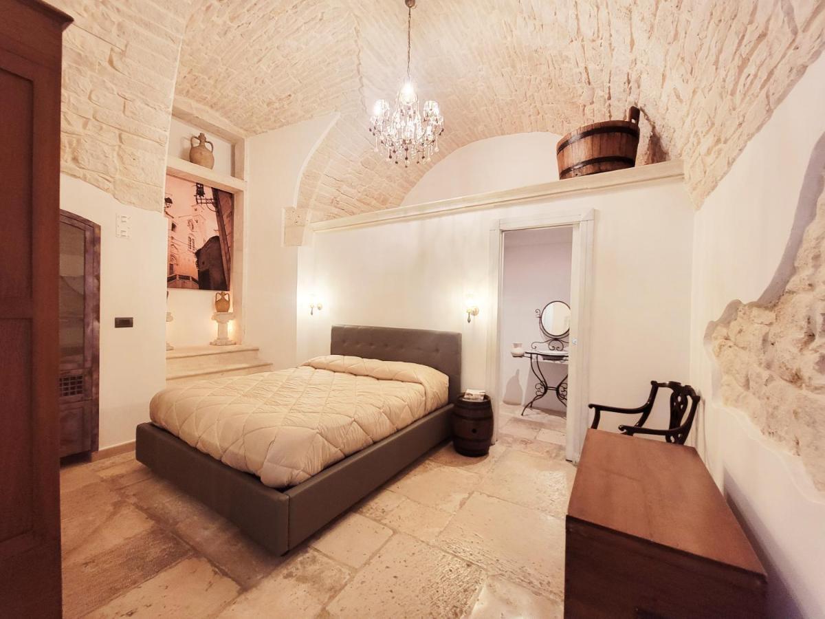 Apartamento Giovinazzo Historic Apulia Old Town Stone House With Private Patio Exterior foto