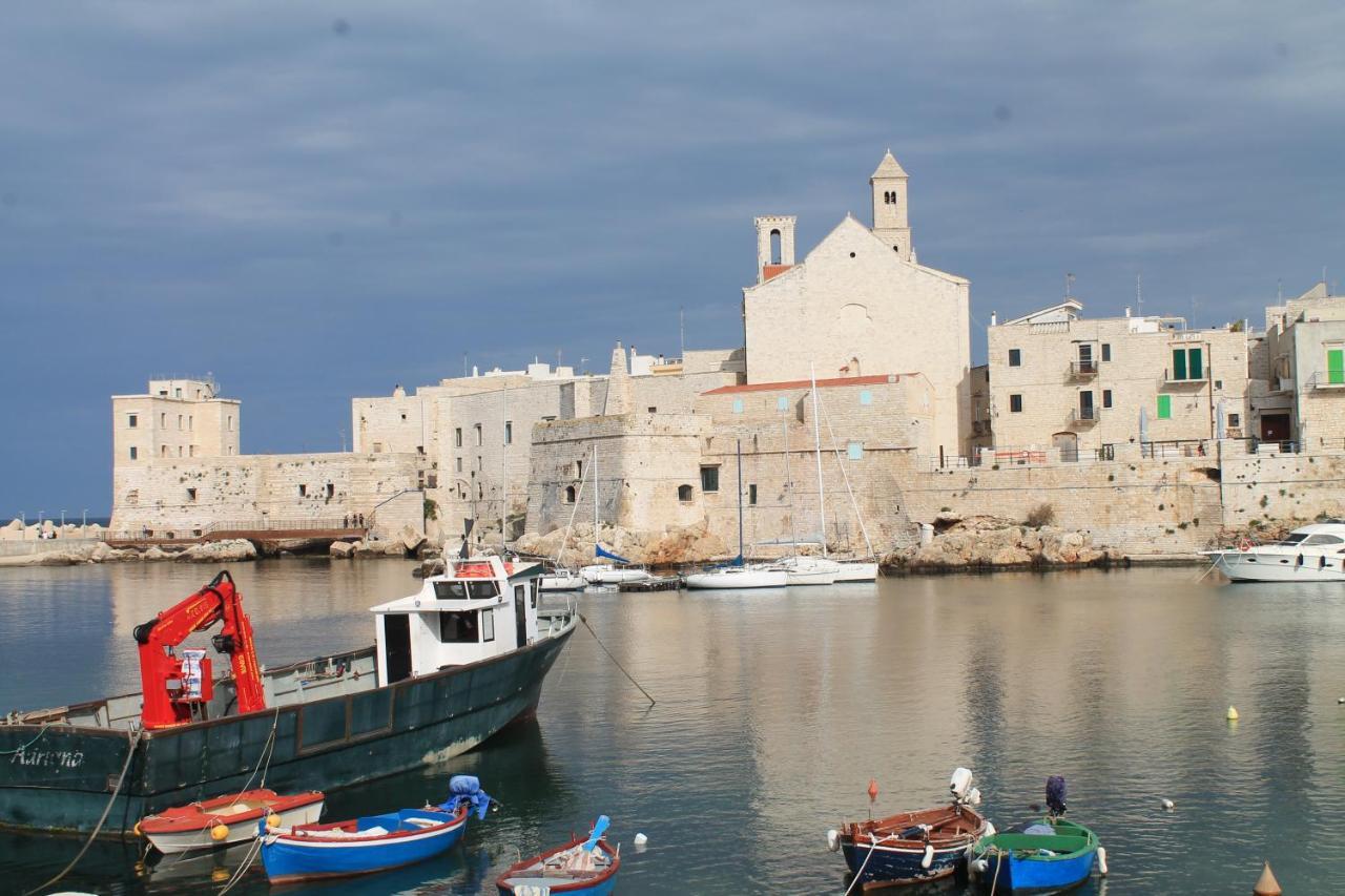 Apartamento Giovinazzo Historic Apulia Old Town Stone House With Private Patio Exterior foto