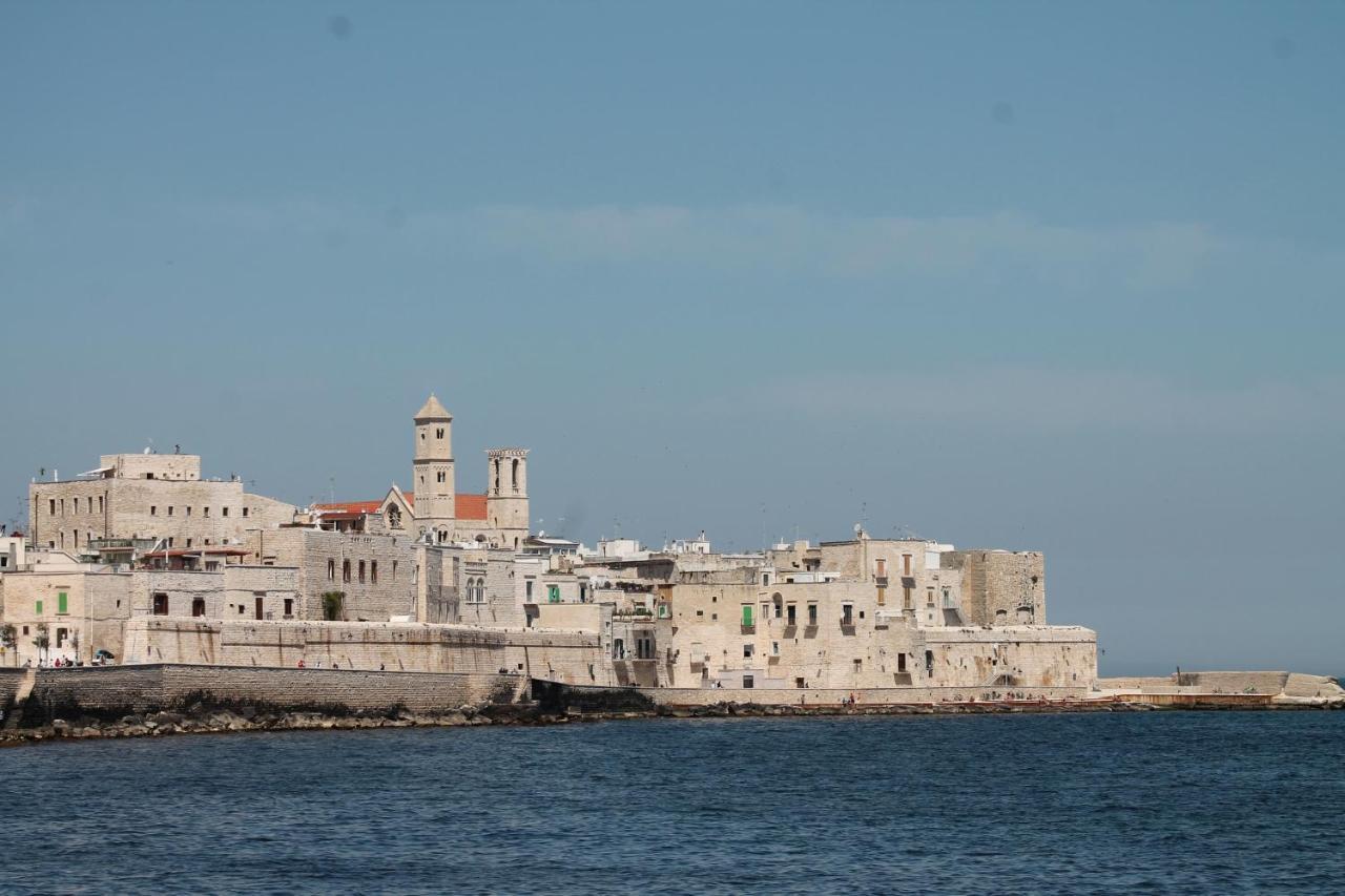 Apartamento Giovinazzo Historic Apulia Old Town Stone House With Private Patio Exterior foto