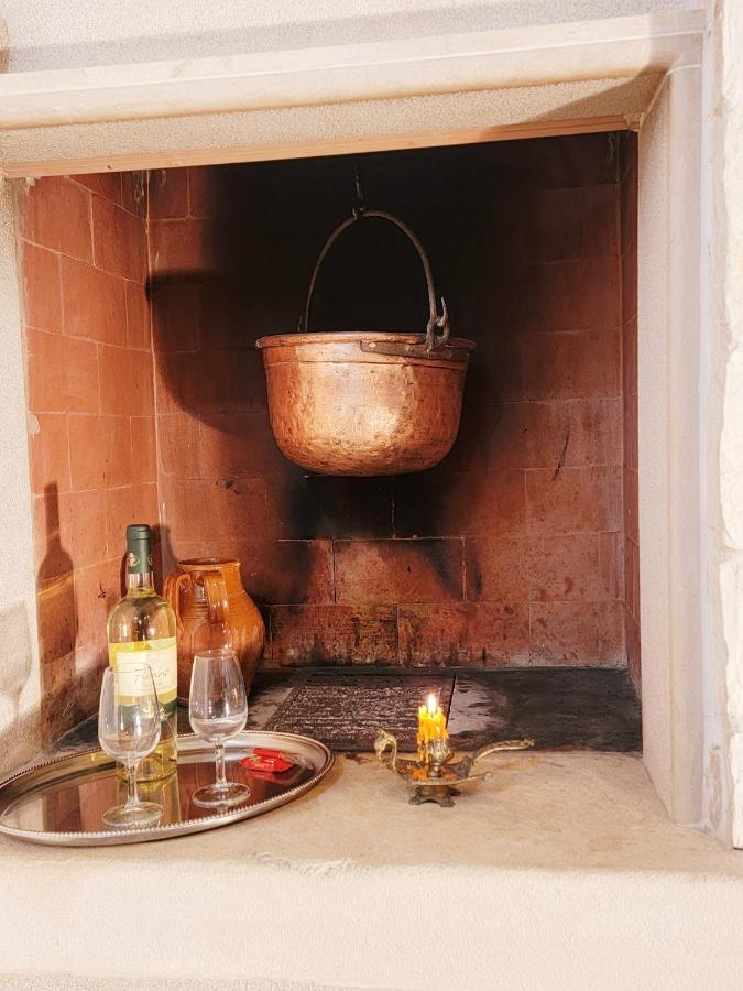 Apartamento Giovinazzo Historic Apulia Old Town Stone House With Private Patio Exterior foto