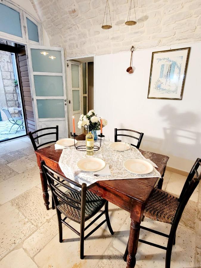 Apartamento Giovinazzo Historic Apulia Old Town Stone House With Private Patio Exterior foto